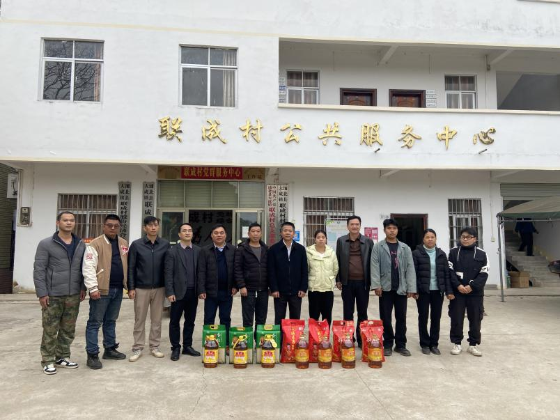 慰問(wèn)暖人心，關(guān)懷傳黨情